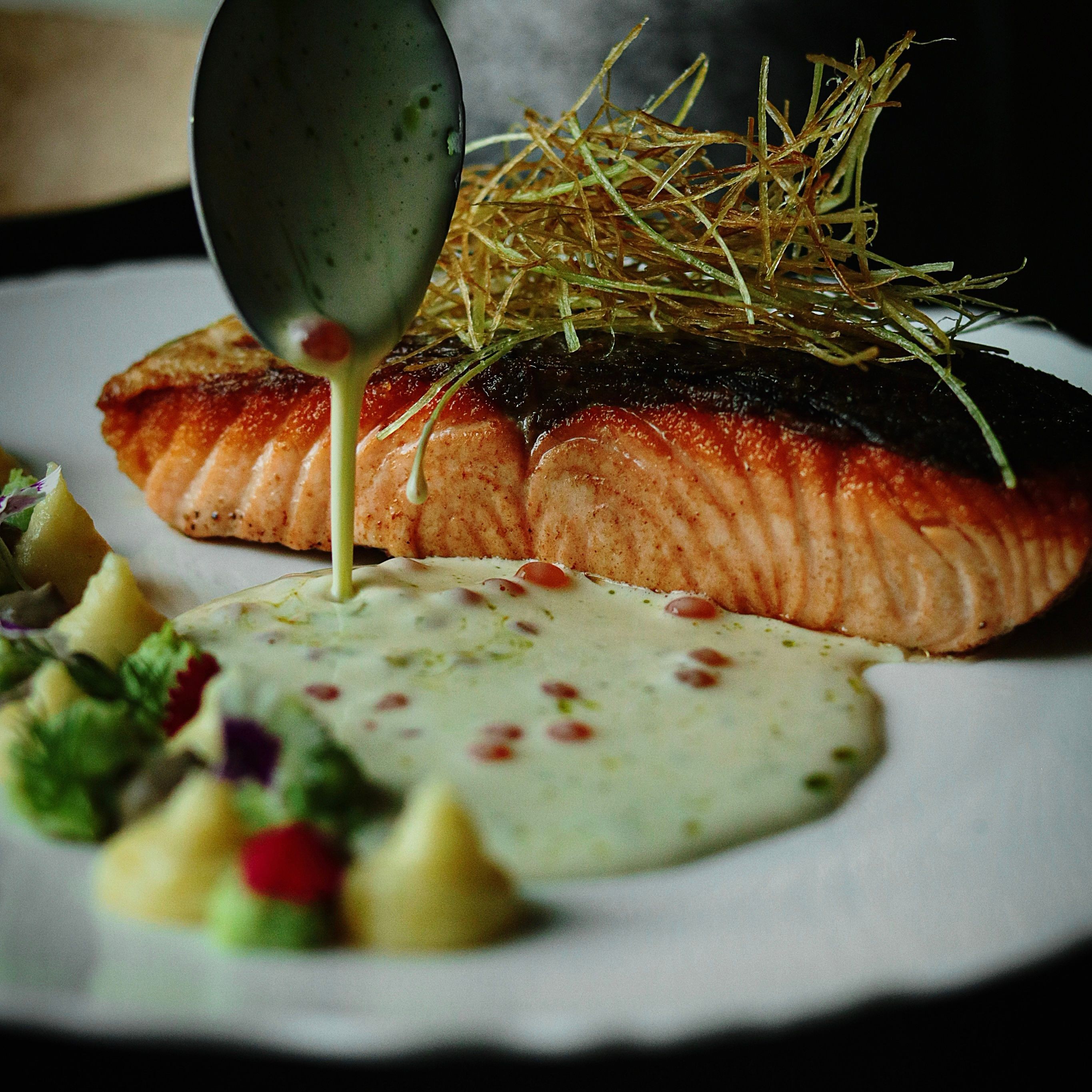 SALMON STEAK