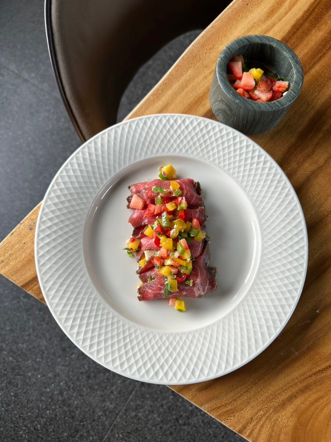 DI MANZO CRUDO SALAD